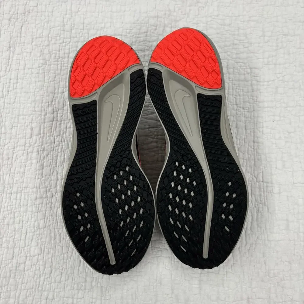 Nike Quest 5 Men’s Size 10 Black Bright Crimson Running Shoes